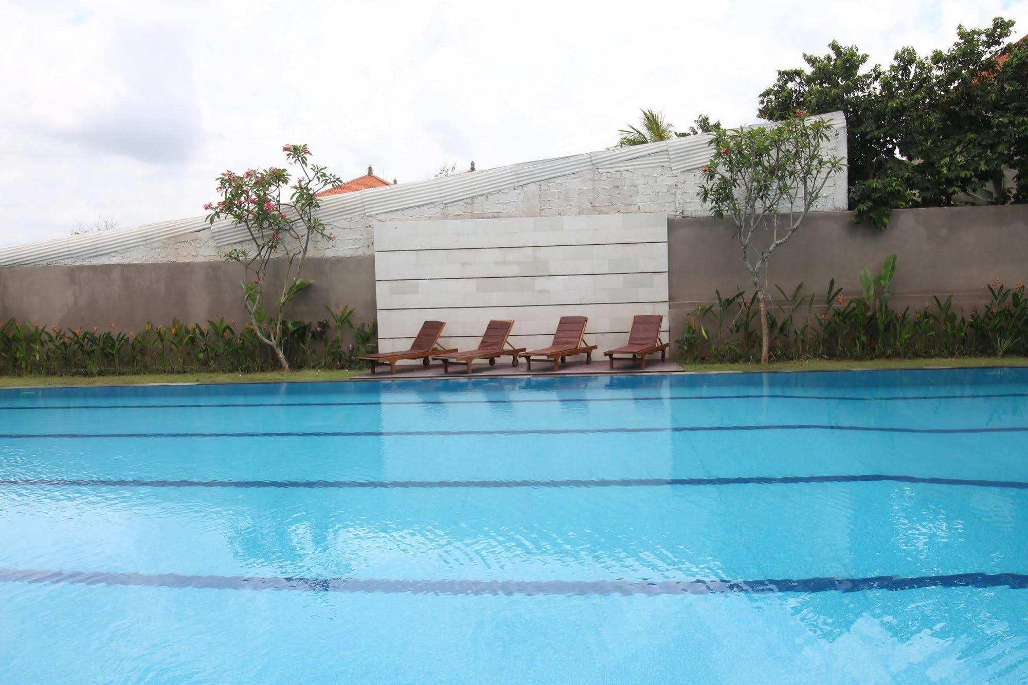 Umah Bali Suites And Residence Denpasar Dış mekan fotoğraf